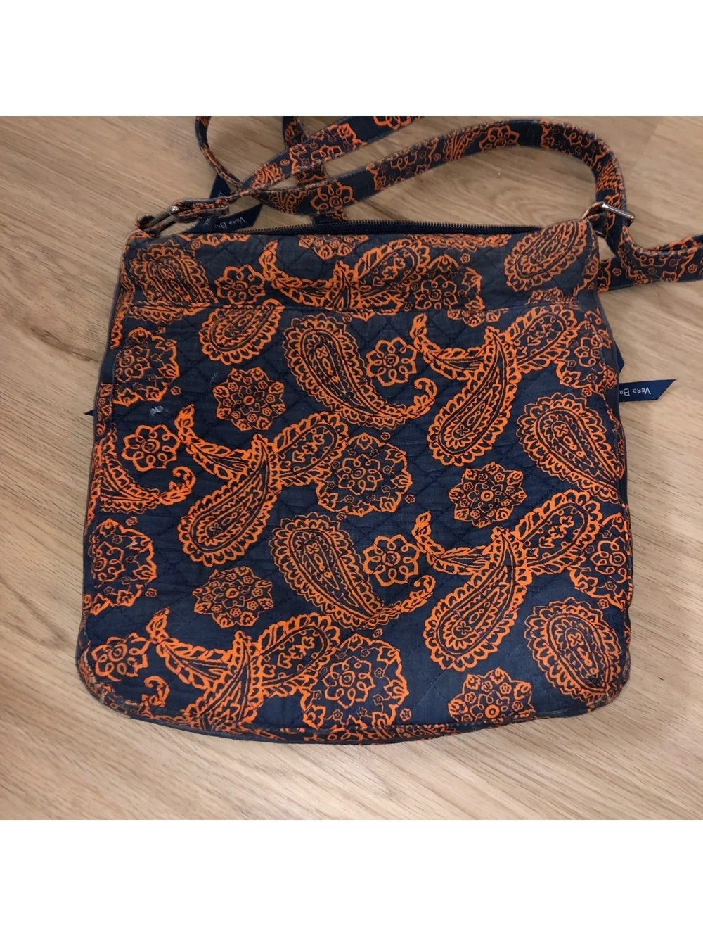 VERA BRADLEY UNIVERSITY OF VIRGINIA UVA CAVALIERS CROSSBODY BAG PURSE TRIPLE ZIP